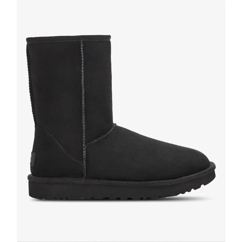Ugg Classic Black classic short 11 boot size 8